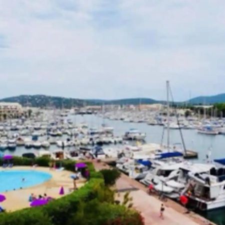 Apartmán Petit Cocon Magnifique Vue Sur Marina Dans Le Golfe De Saint Tropez Cogolin Exteriér fotografie
